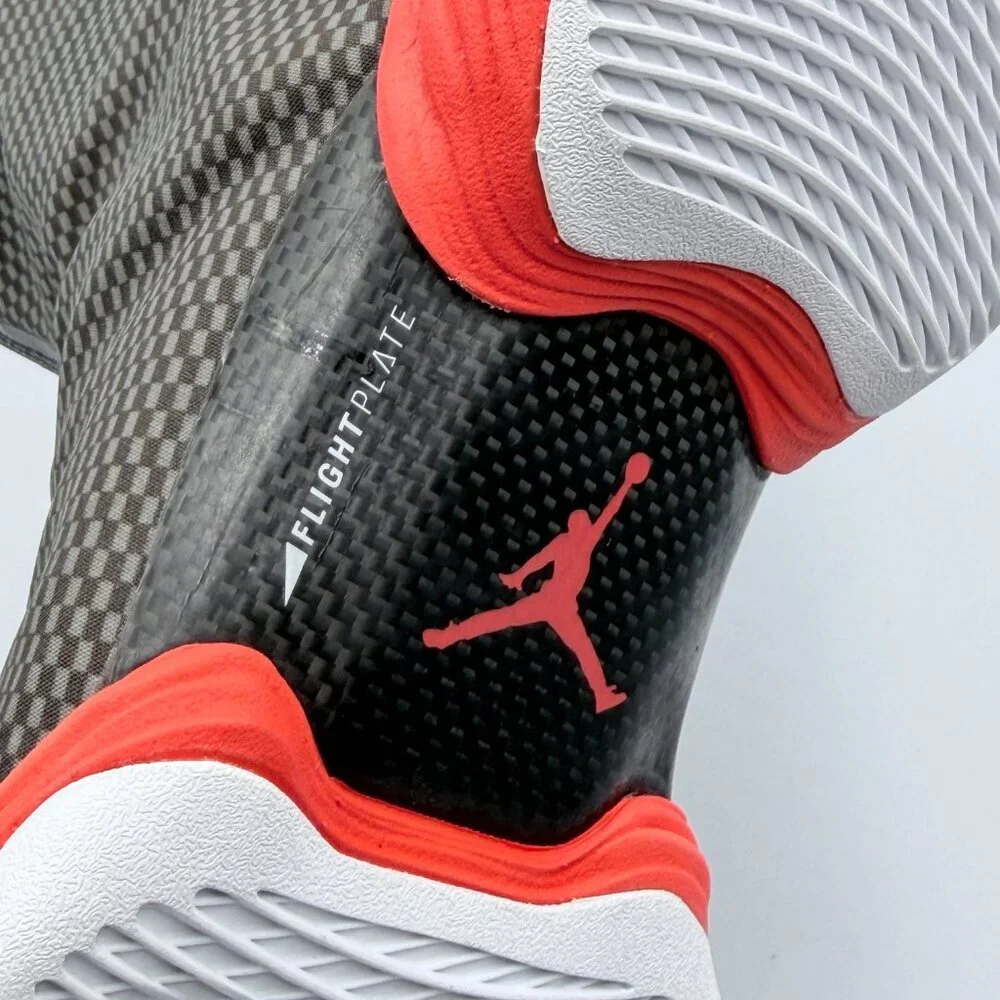 Air Jordan 28 'Carbon Fiber'